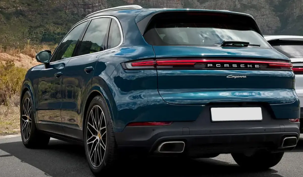Porsche - Cayenne GTS - Best Car Rentals - Best Preowned Car - Exclusive Concierge Club.webp
